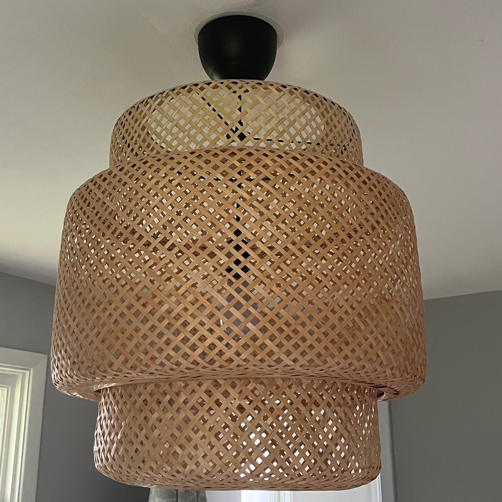 Great condition Ikea SINNERLIG pendent light